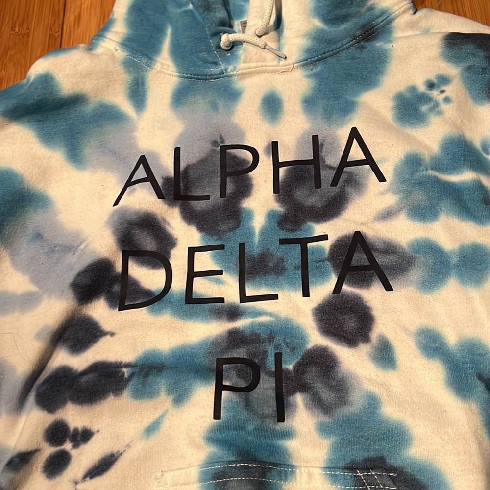 ADPi sweatshirt - Picture 2 of 3